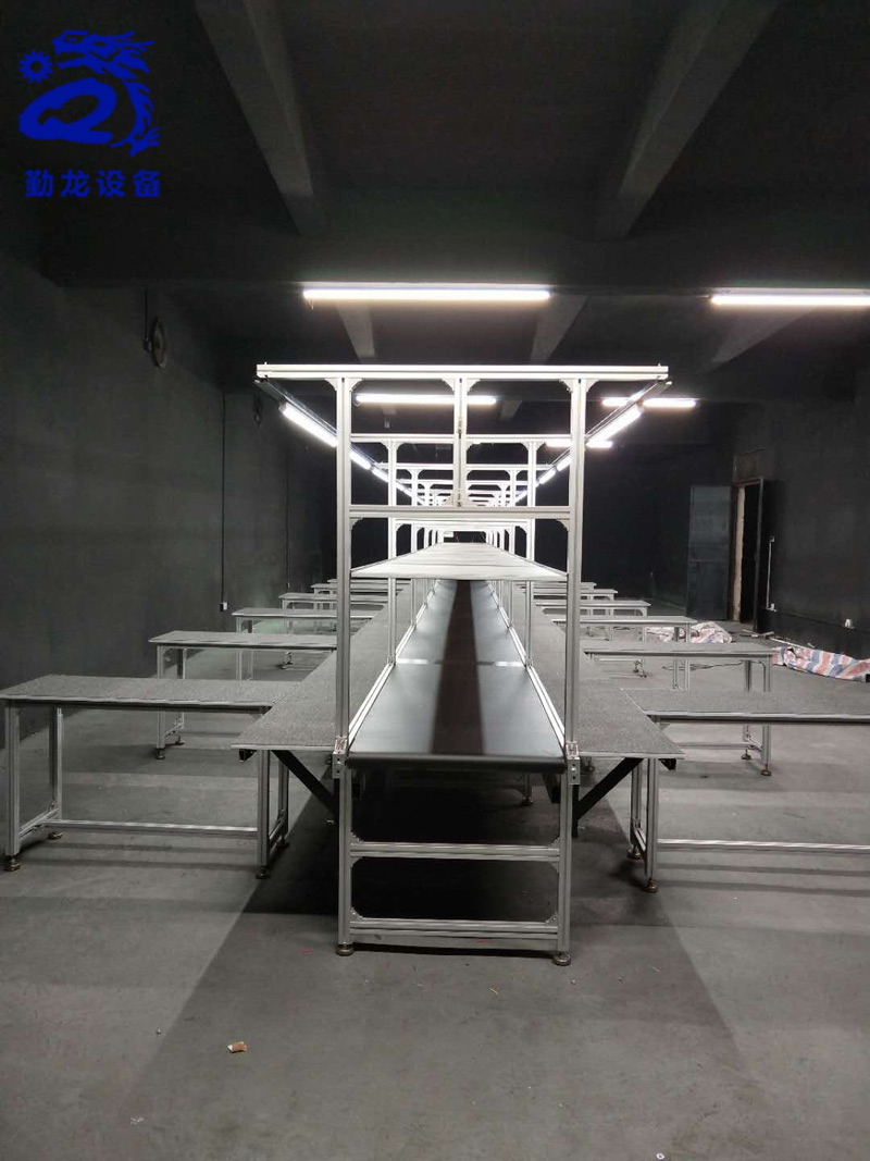 如何选购组装流水线设备